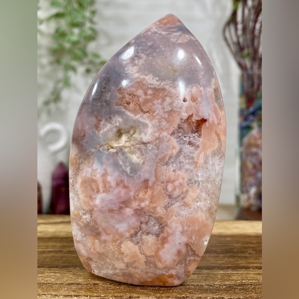 0635 Pink Amethyst Crystal Mountain Carving - Picture 6 of 9